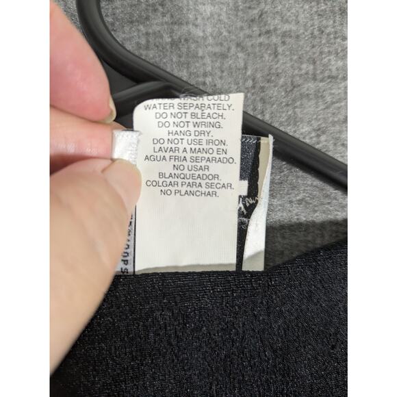 Bentley Plus Black Silver Sparkle Front Clasp Open Short Sleeve Cardigan Size 2X - Picture 9 of 10